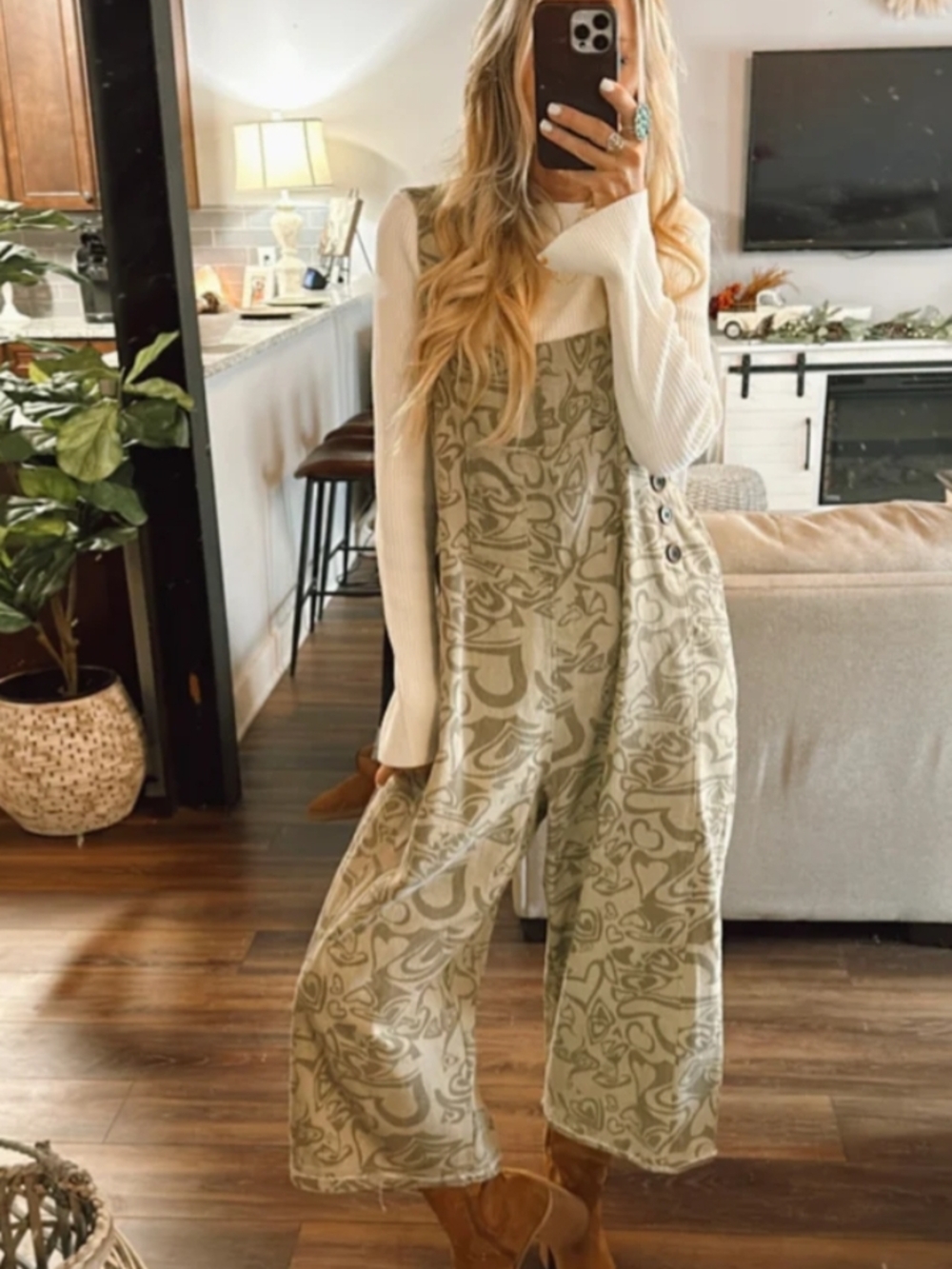 easel Oove Affair Olive Green Wide-Leg Overalls, Small